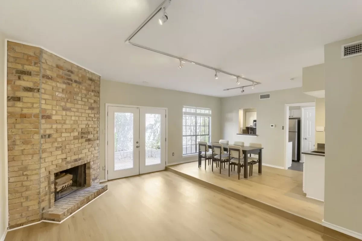 2BR Condo for Sale in Dallas, TX