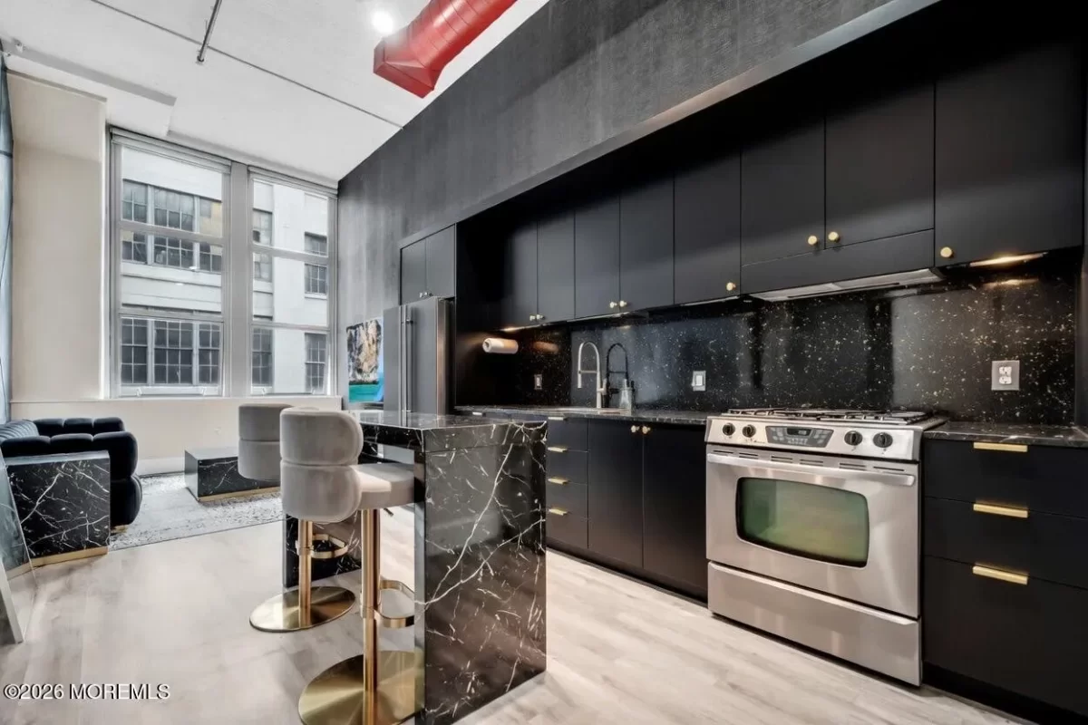 1BR Condo for Sale in Jersey City, NJ