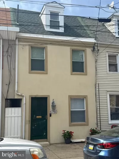 2BR Townhouse for Sale in Philadelphia, PA