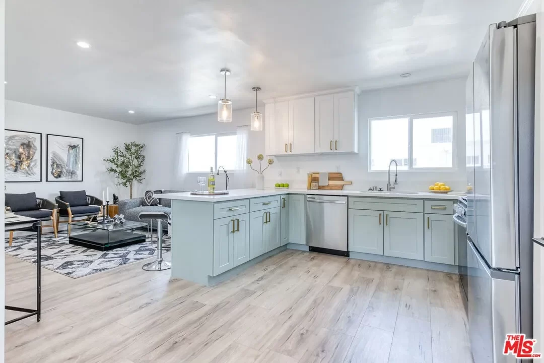 3BR Townhouse for Rent in Los Angeles, CA