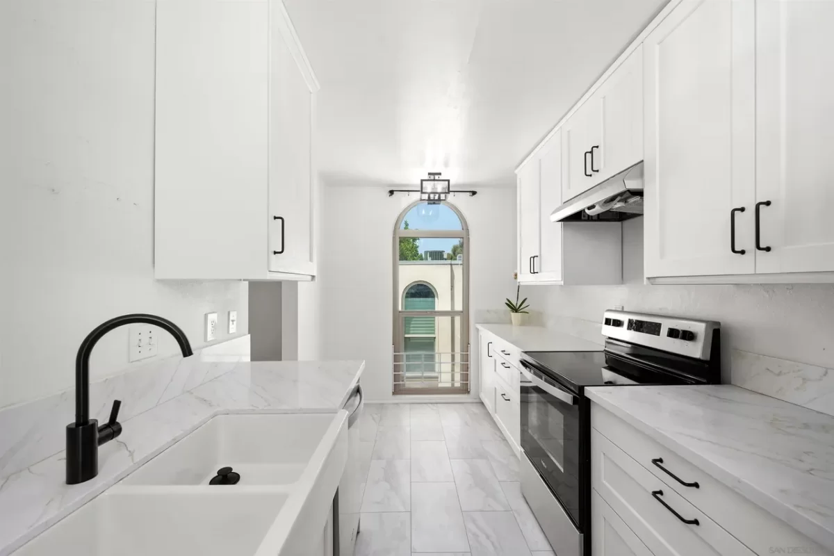 2BR Condo for Sale in San Diego, CA