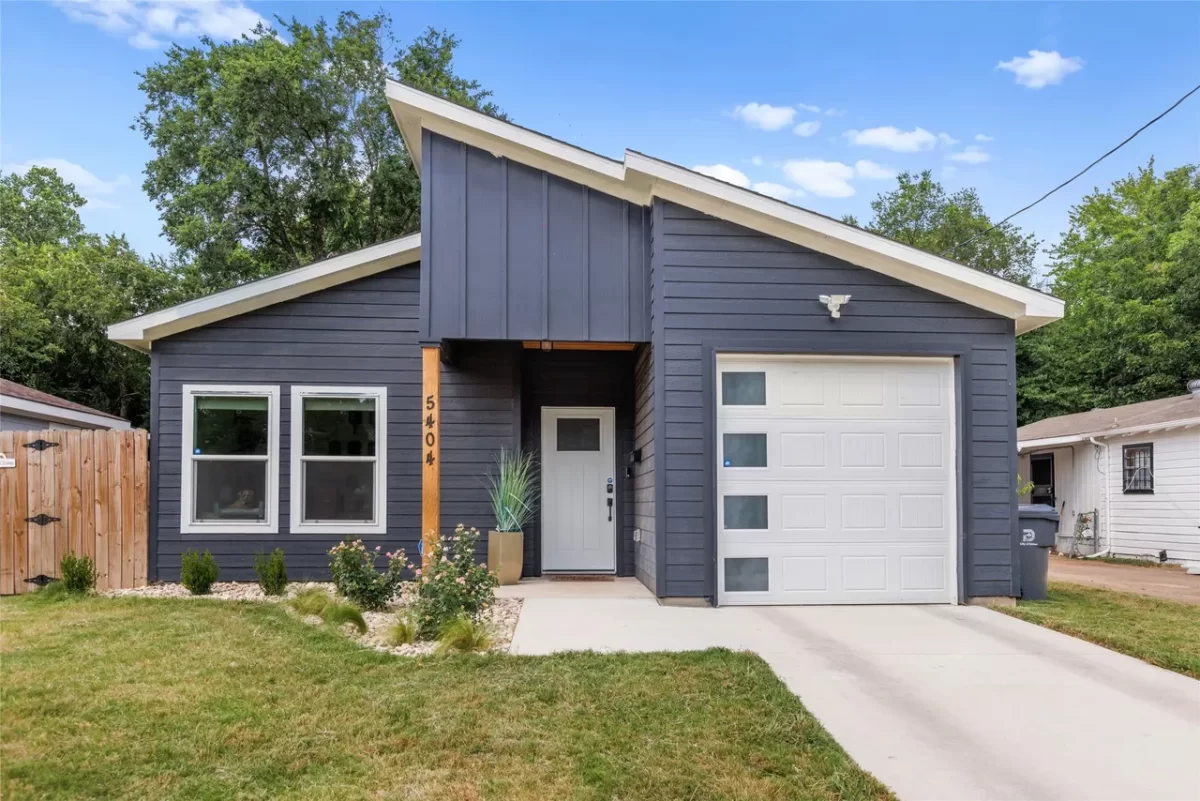 4BR House for Sale in Dallas, TX