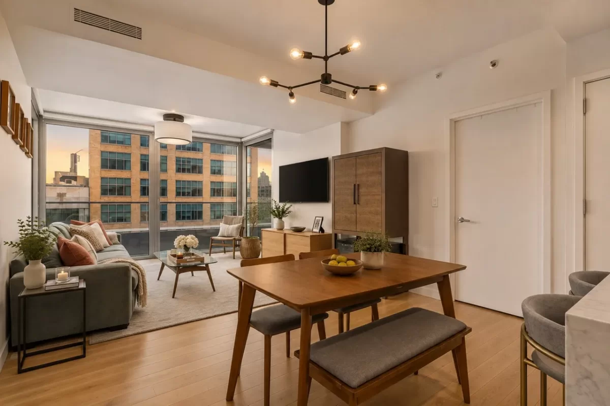 2BR Condo for Sale in Manhattan, NY