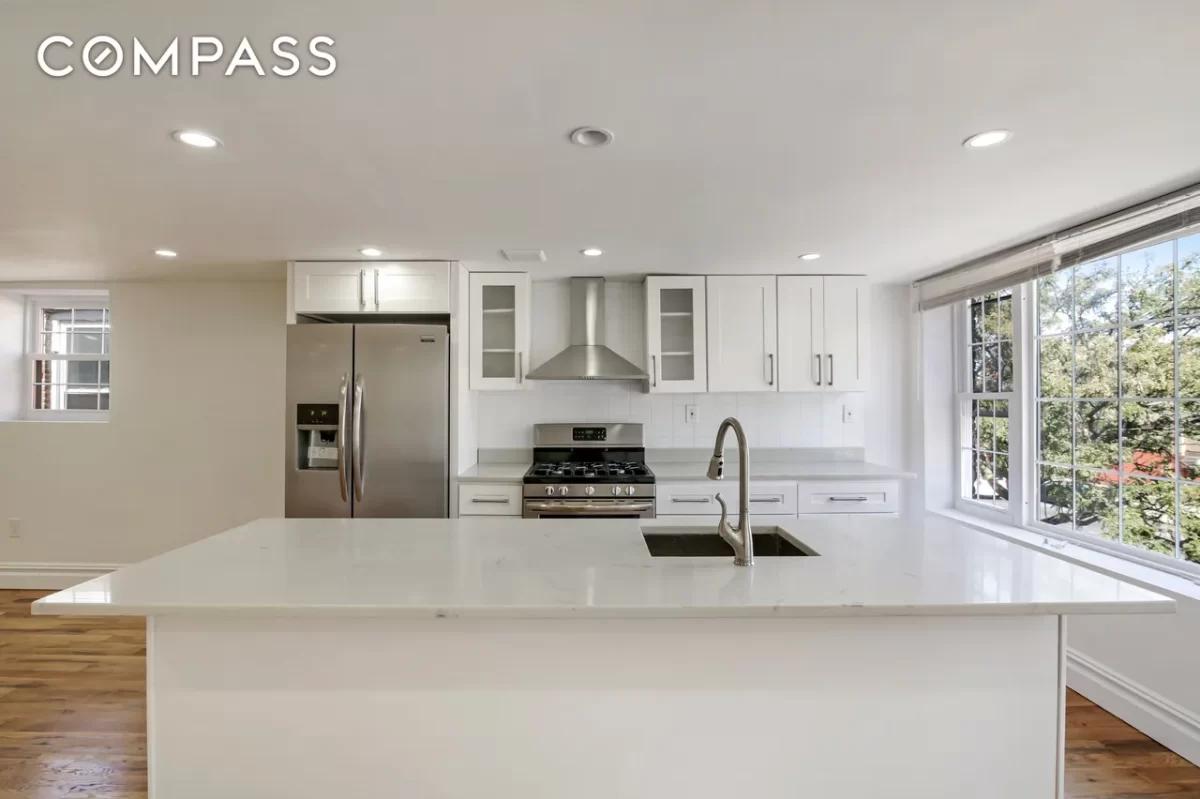 2BR Townhouse for Rent in Brooklyn, NY