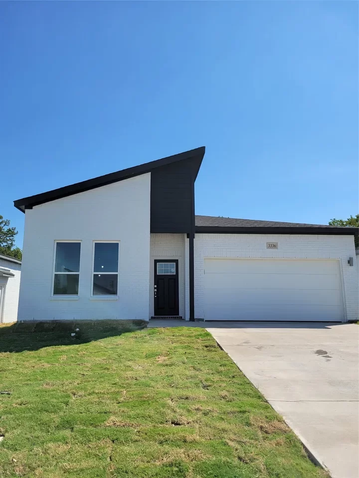 4BR House for Rent in Dallas, TX