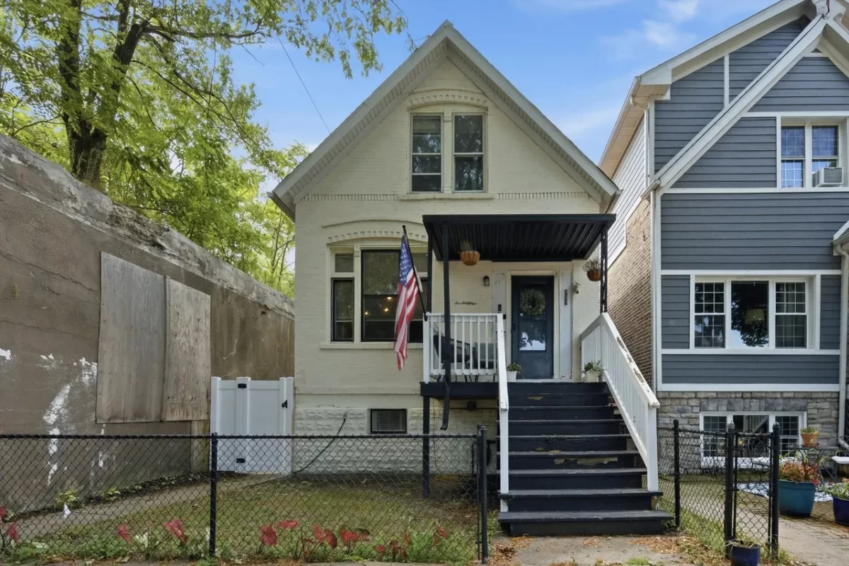3BR House for Rent in Chicago, IL