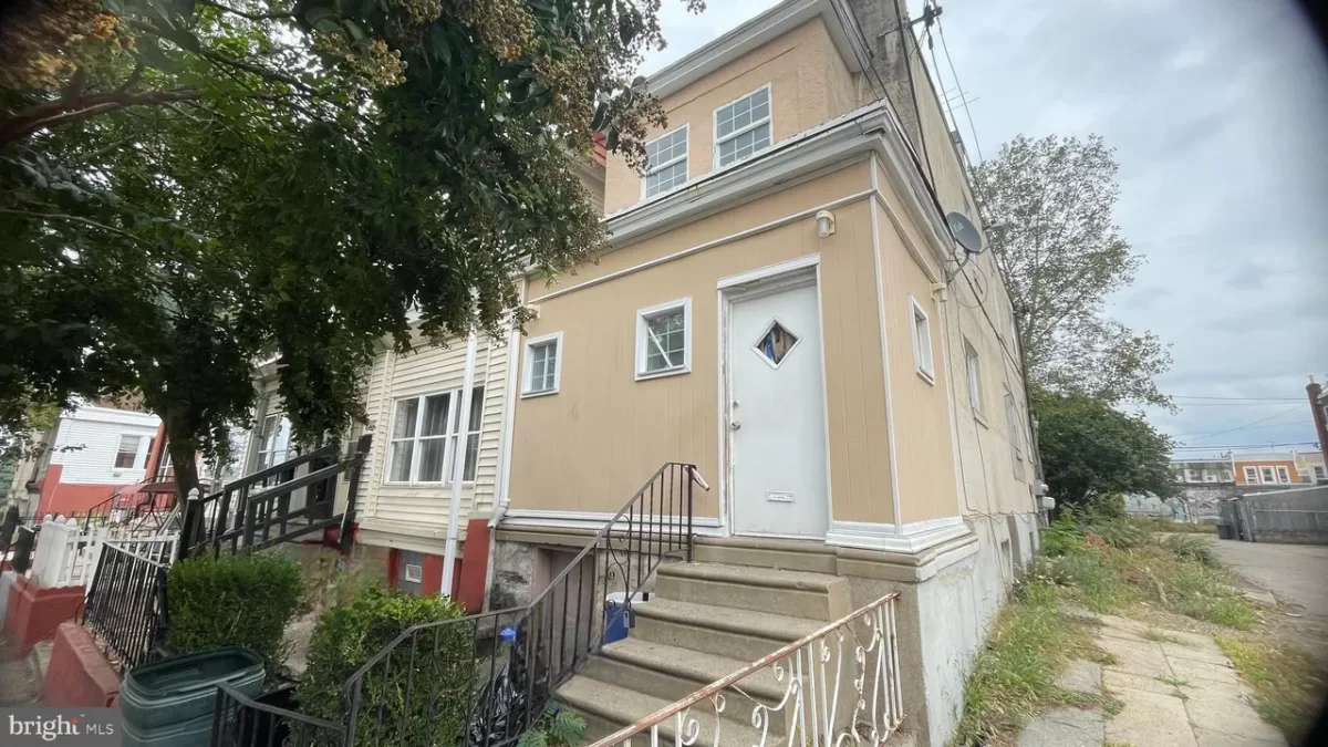 2BR Townhouse for Rent in Philadelphia, PA