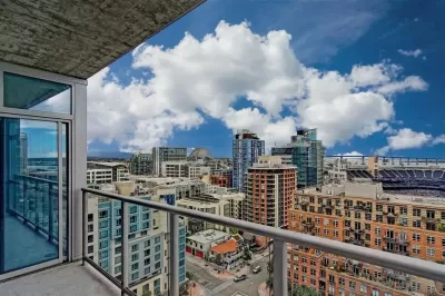 2BR Condo for Rent in San Diego, CA