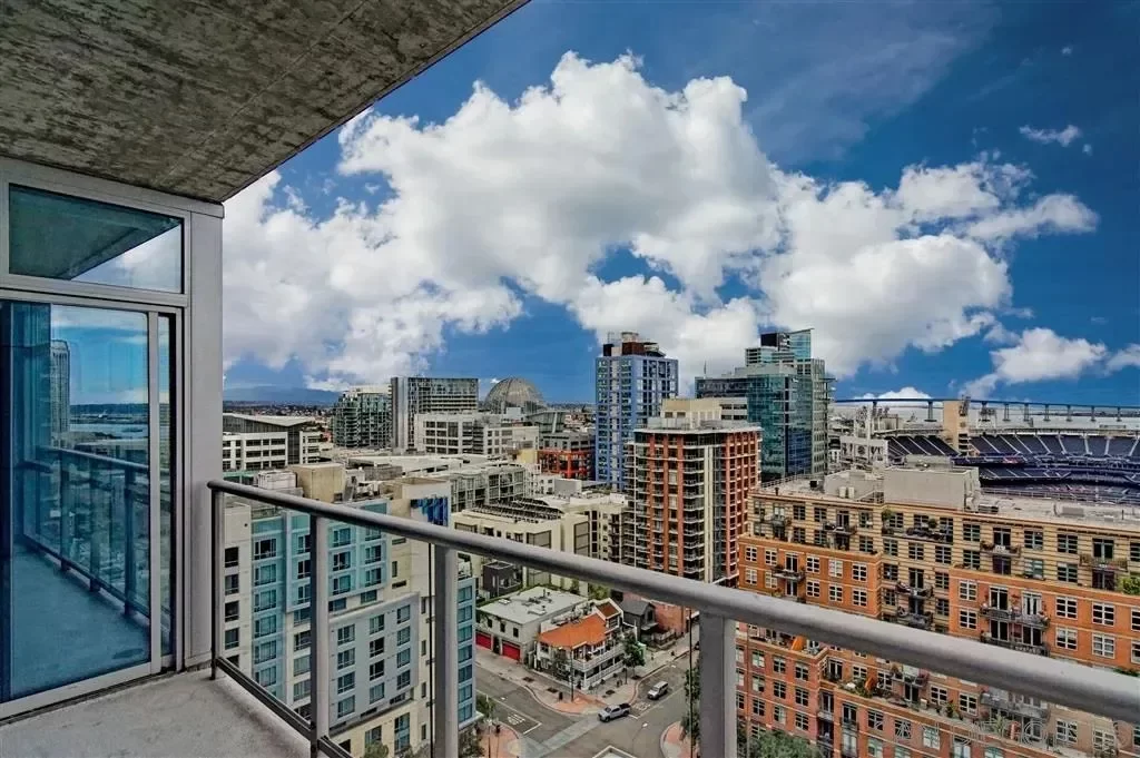 2BR Condo for Rent in San Diego, CA