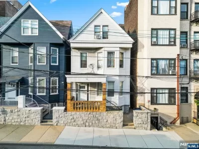 11BR Multi-Family for Sale in Weehawken, NJ