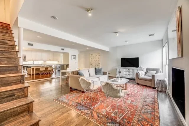 2BR Condo for Sale in Dallas, TX