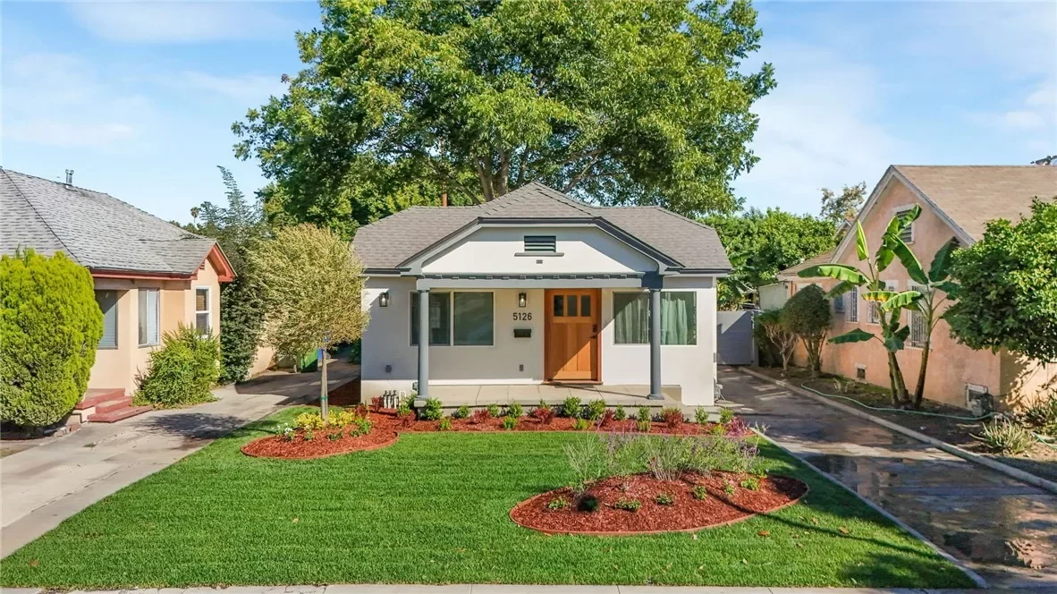 3BR House for Sale in Los Angeles, CA