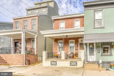 3BR Townhouse for Sale in Philadelphia, PA
