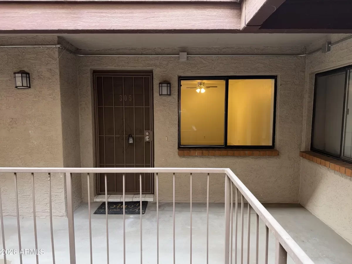 2BR Condo for Sale in Phoenix, AZ