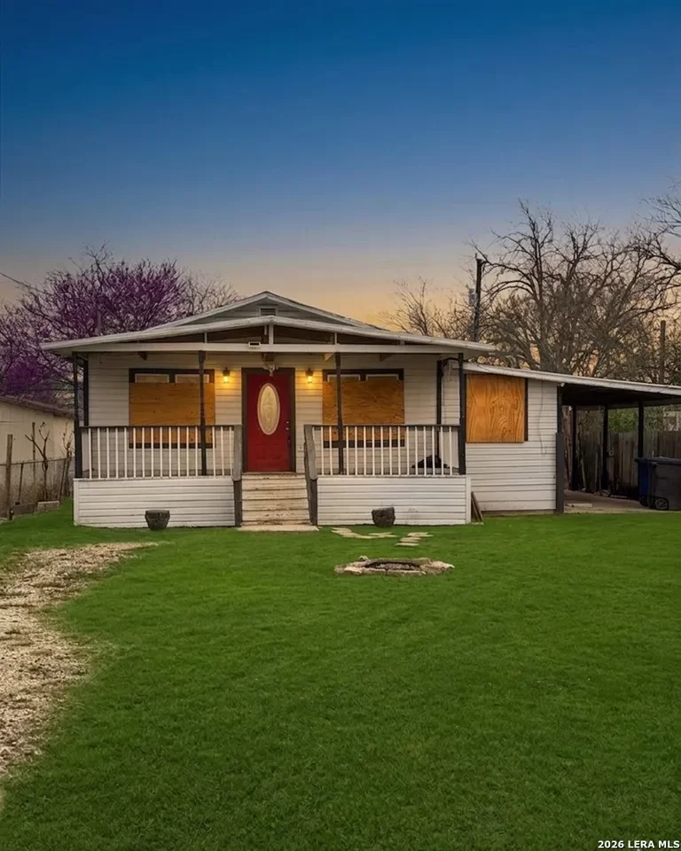 3BR House for Sale in San Antonio, TX