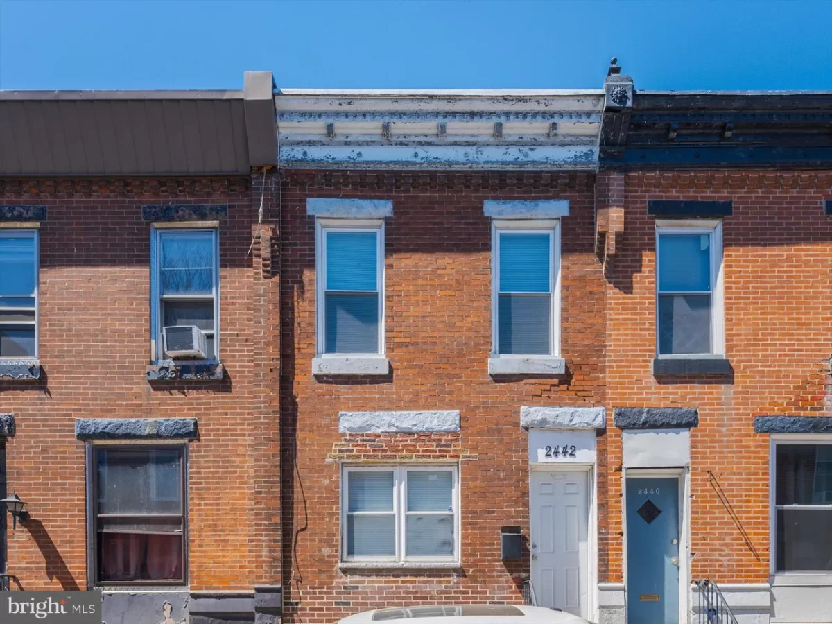 3BR Townhouse for Sale in Philadelphia, PA