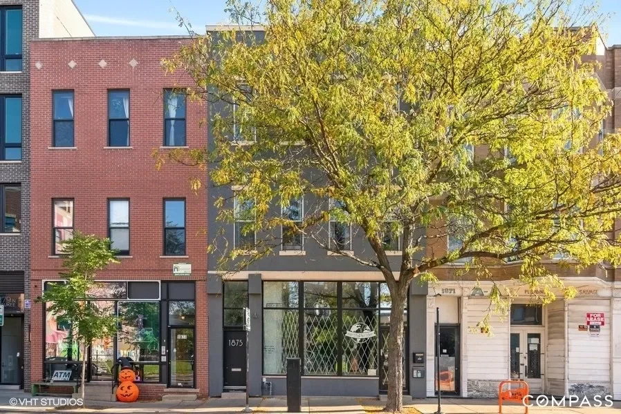 2BR Apartment for Rent in Chicago, IL