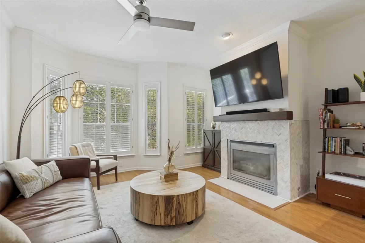2BR Condo for Sale in Dallas, TX