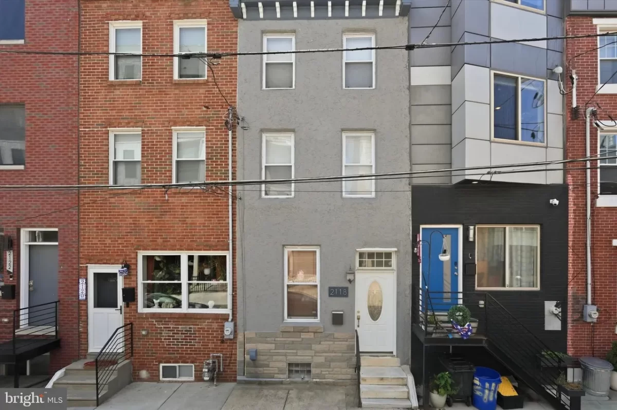 3BR Townhouse for Sale in Philadelphia, PA