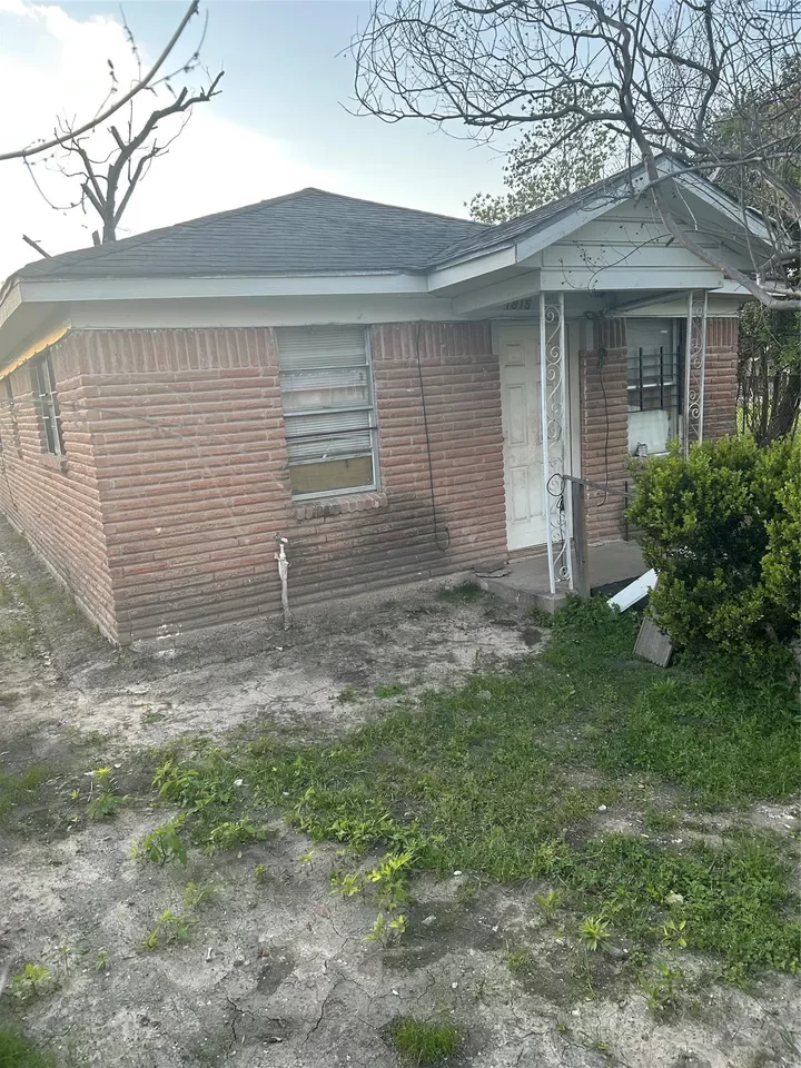 2BR House for Sale in Houston, TX