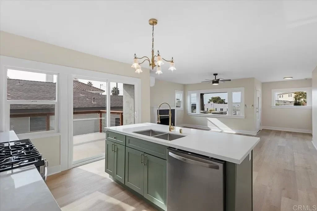 3BR House for Sale in San Diego, CA