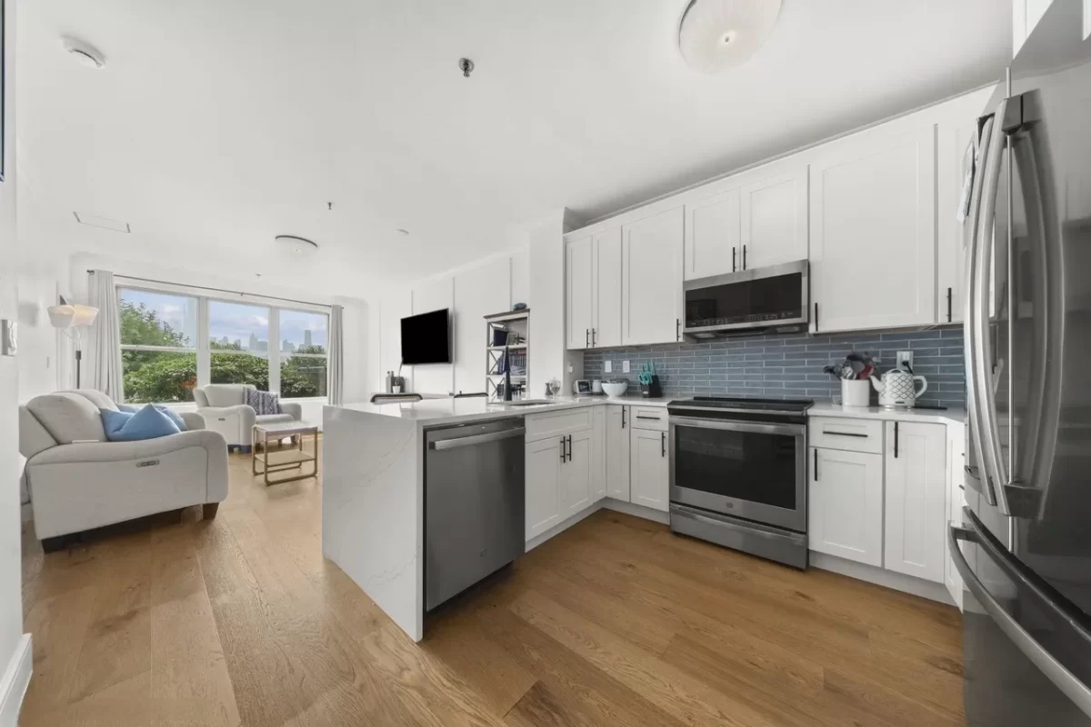 1BR Condo for Sale in West New York, NJ