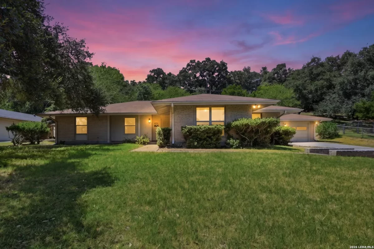 4BR House for Sale in San Antonio, TX