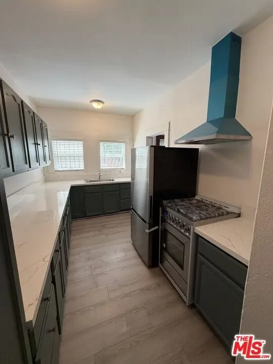 3BR Townhouse for Rent in Los Angeles, CA