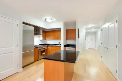 2BR Condo for Sale in Manhattan, NY