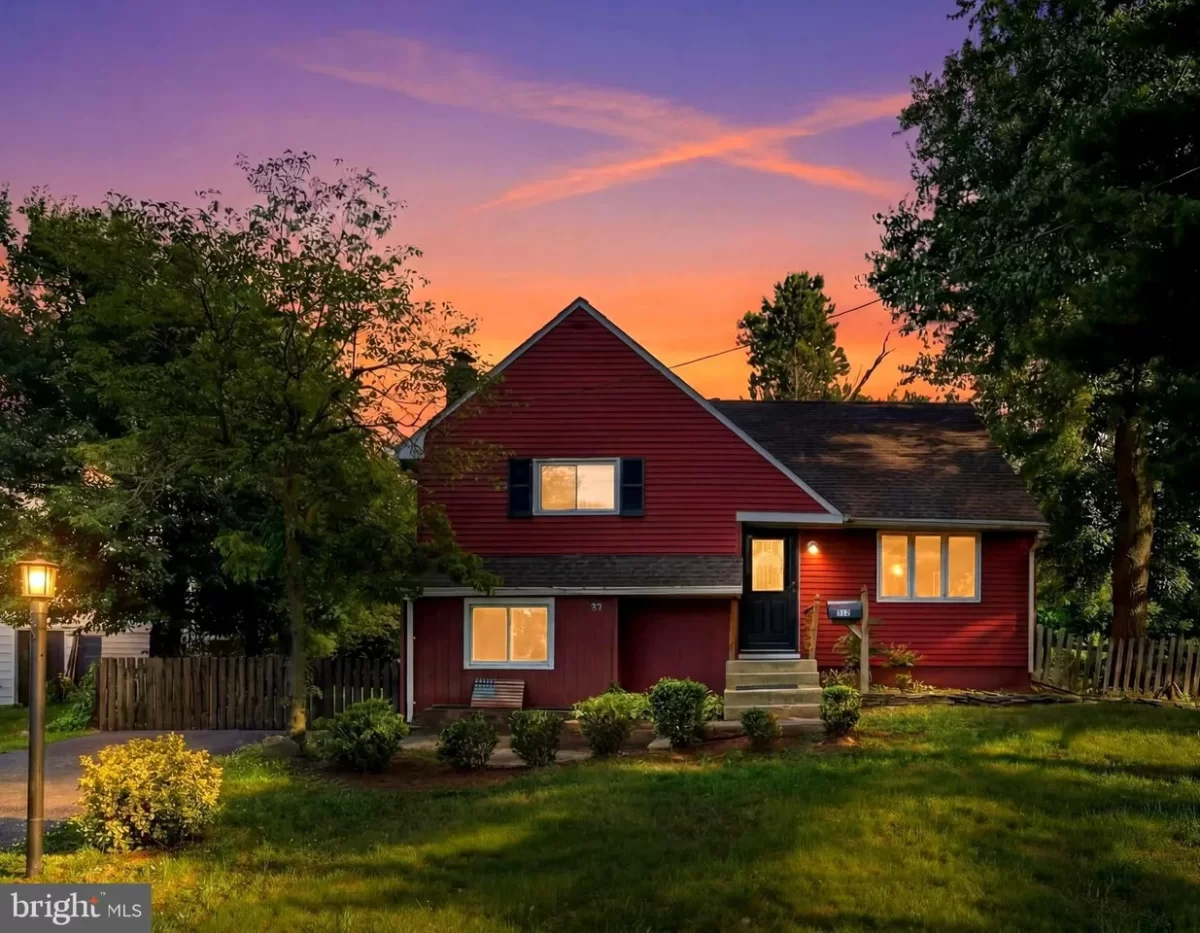 3BR House for Sale in Glendora, NJ