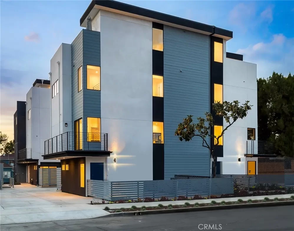 4BR House for Rent in Los Angeles, CA