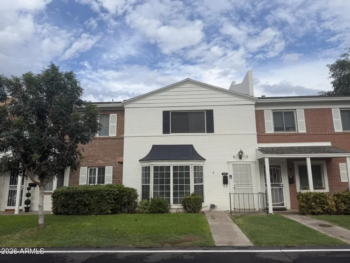 2BR Townhouse for Rent in Phoenix, AZ