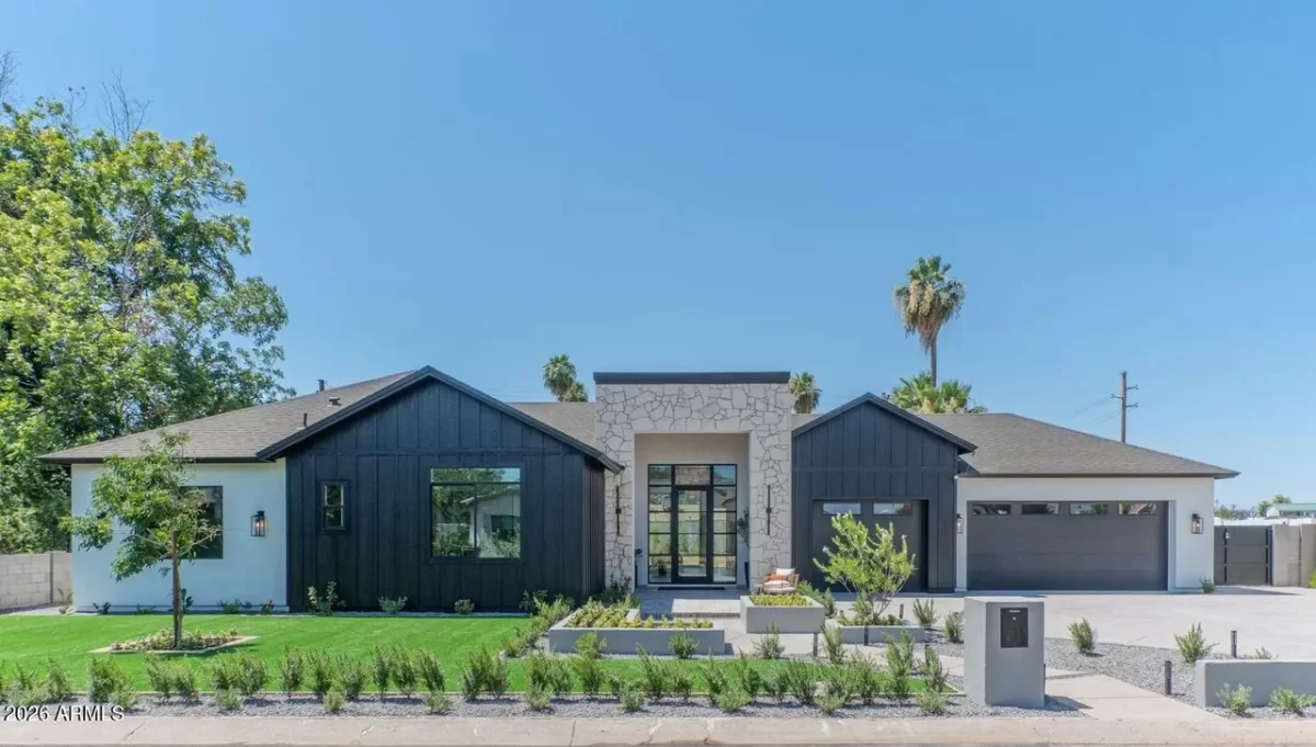 5BR House for Sale in Phoenix, AZ