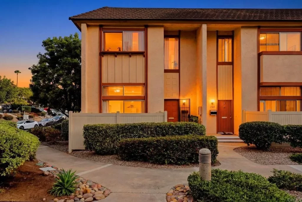 4BR Condo for Sale in San Diego, CA