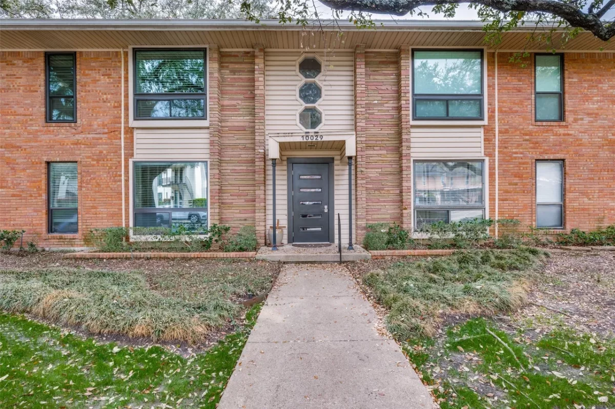 2BR Condo for Sale in Dallas, TX