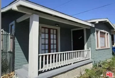 2BR House for Rent in Los Angeles, CA