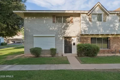 3BR Townhouse for Sale in Phoenix, AZ