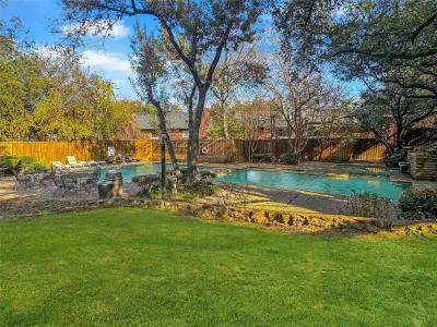 2BR Condo for Sale in Dallas, TX
