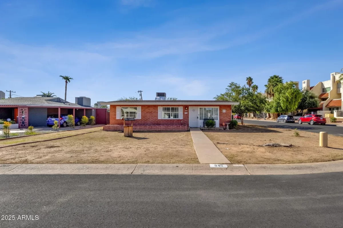 3BR House for Sale in Phoenix, AZ