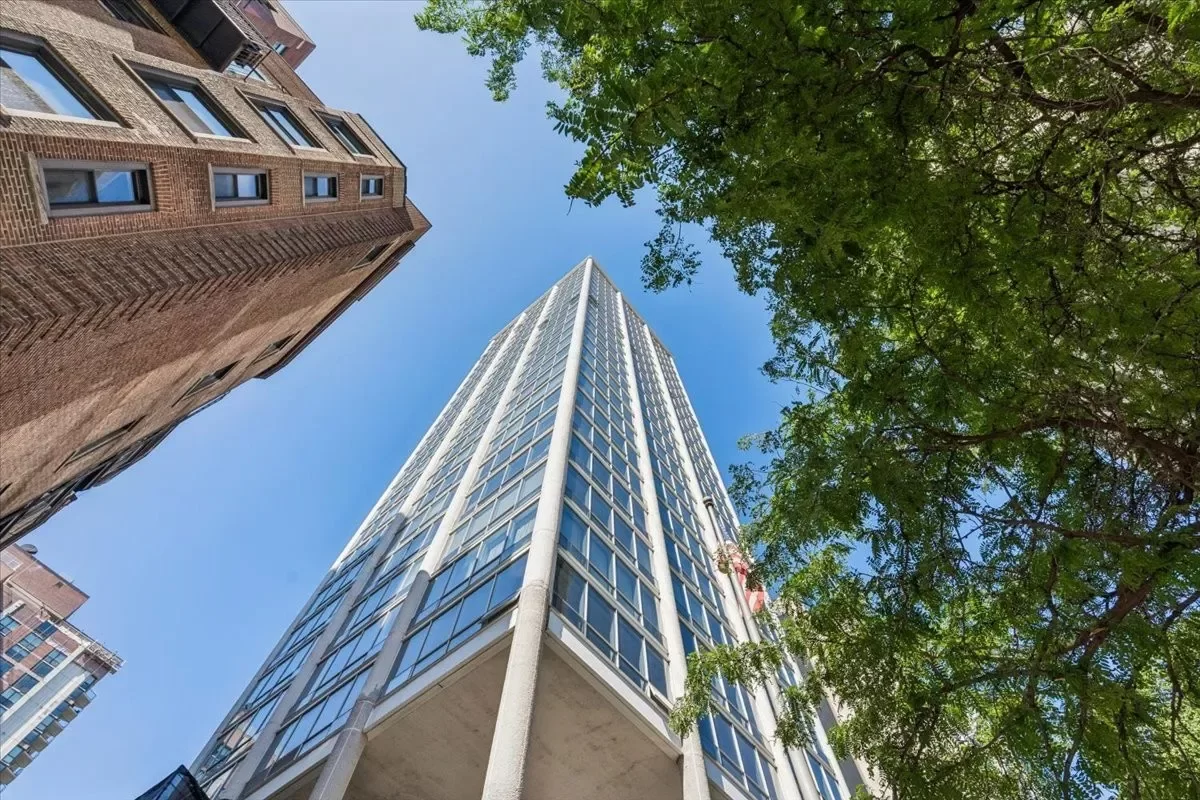 1BR Condo for Sale in Chicago, IL