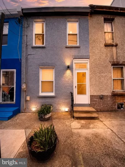 3BR Townhouse for Sale in Philadelphia, PA