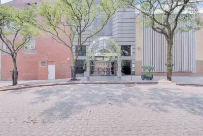 3BR Condo for Sale in New York, NY