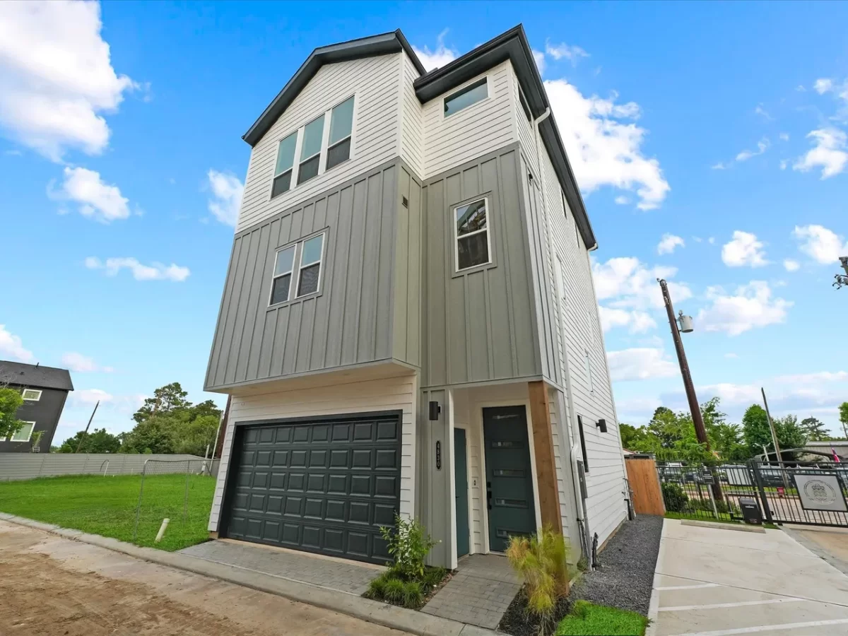 3BR House for Sale in Houston, TX