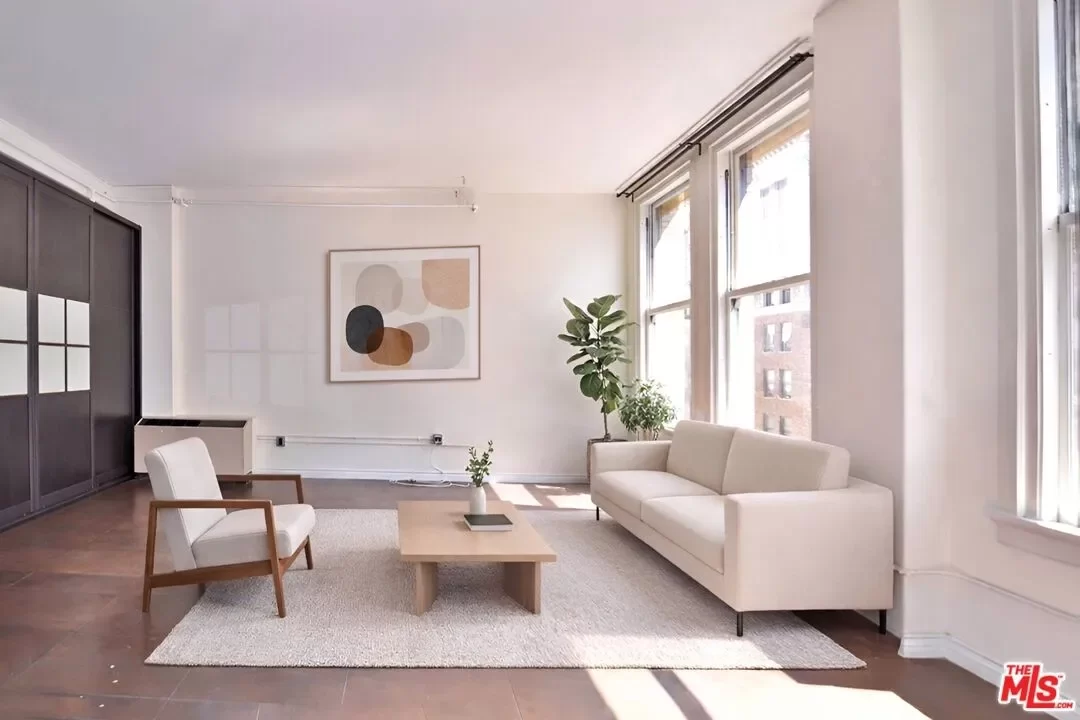 1BR Condo for Sale in Los Angeles, CA