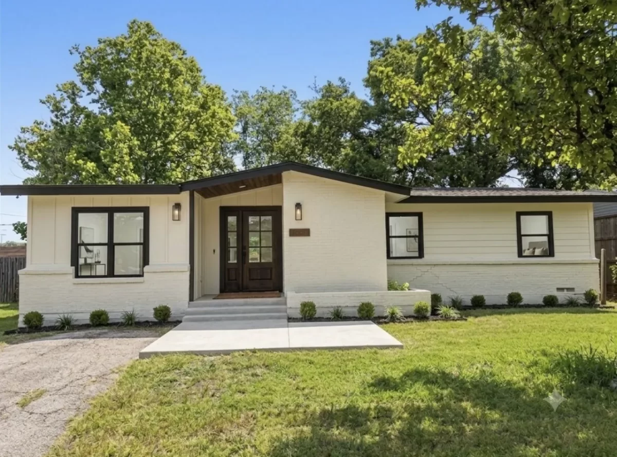 4BR House for Sale in Dallas, TX