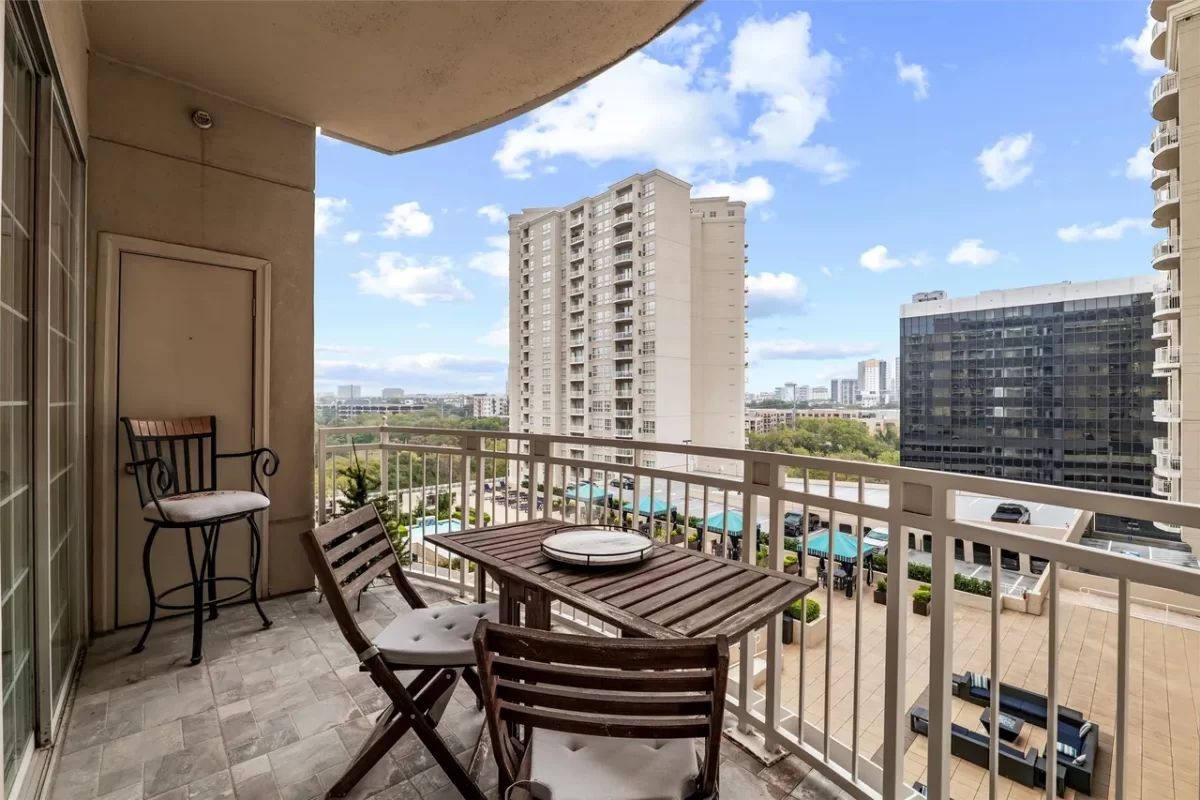 2BR Condo for Sale in Dallas, TX