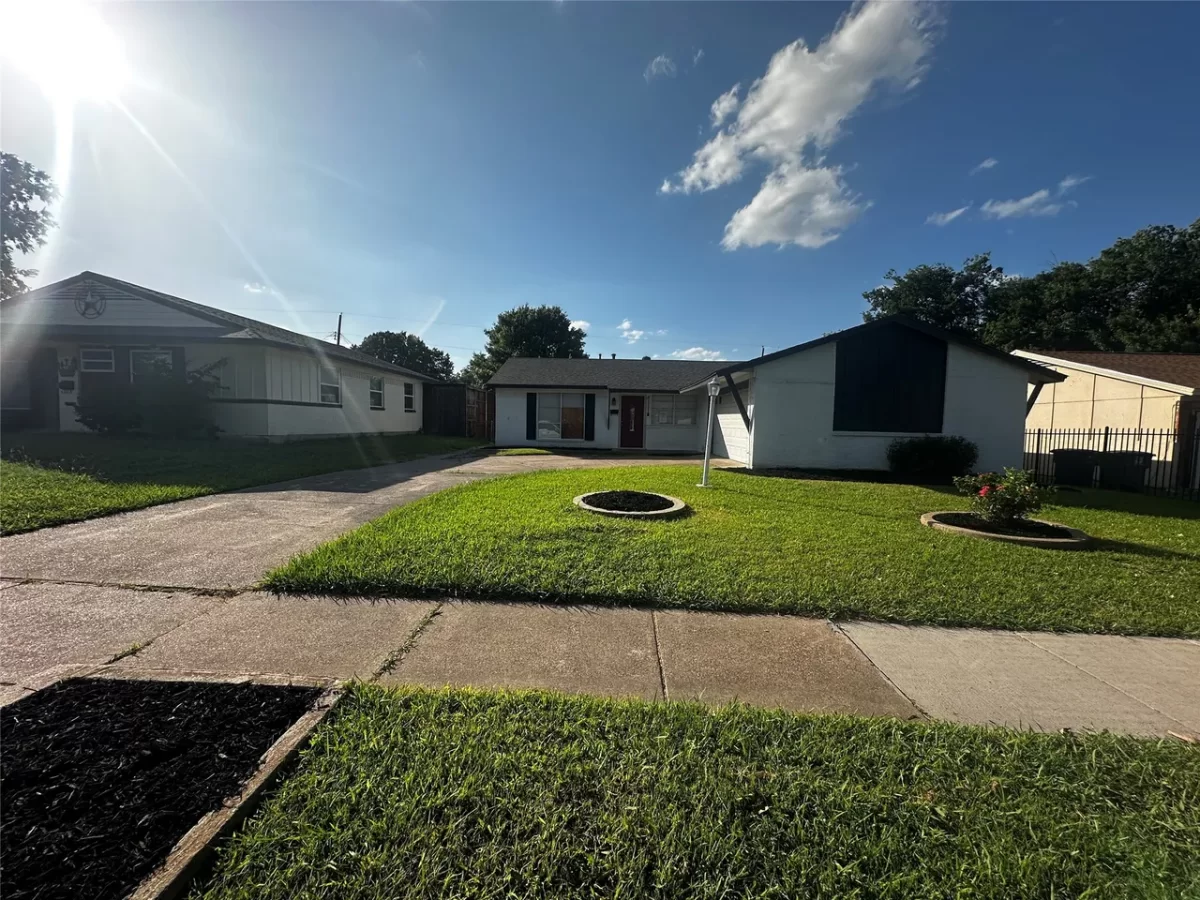 2BR House for Sale in Dallas, TX