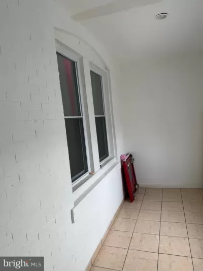 3BR Townhouse for Sale in Camden, NJ