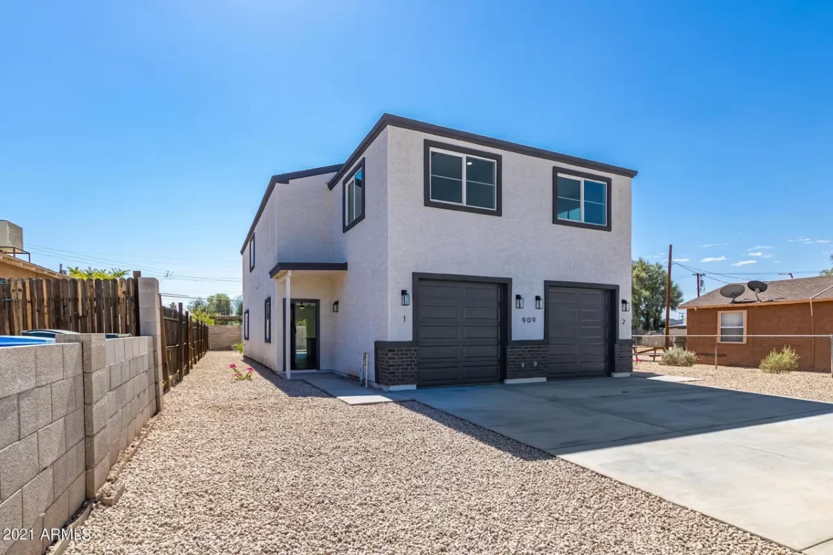 3BR Townhouse for Rent in Phoenix, AZ