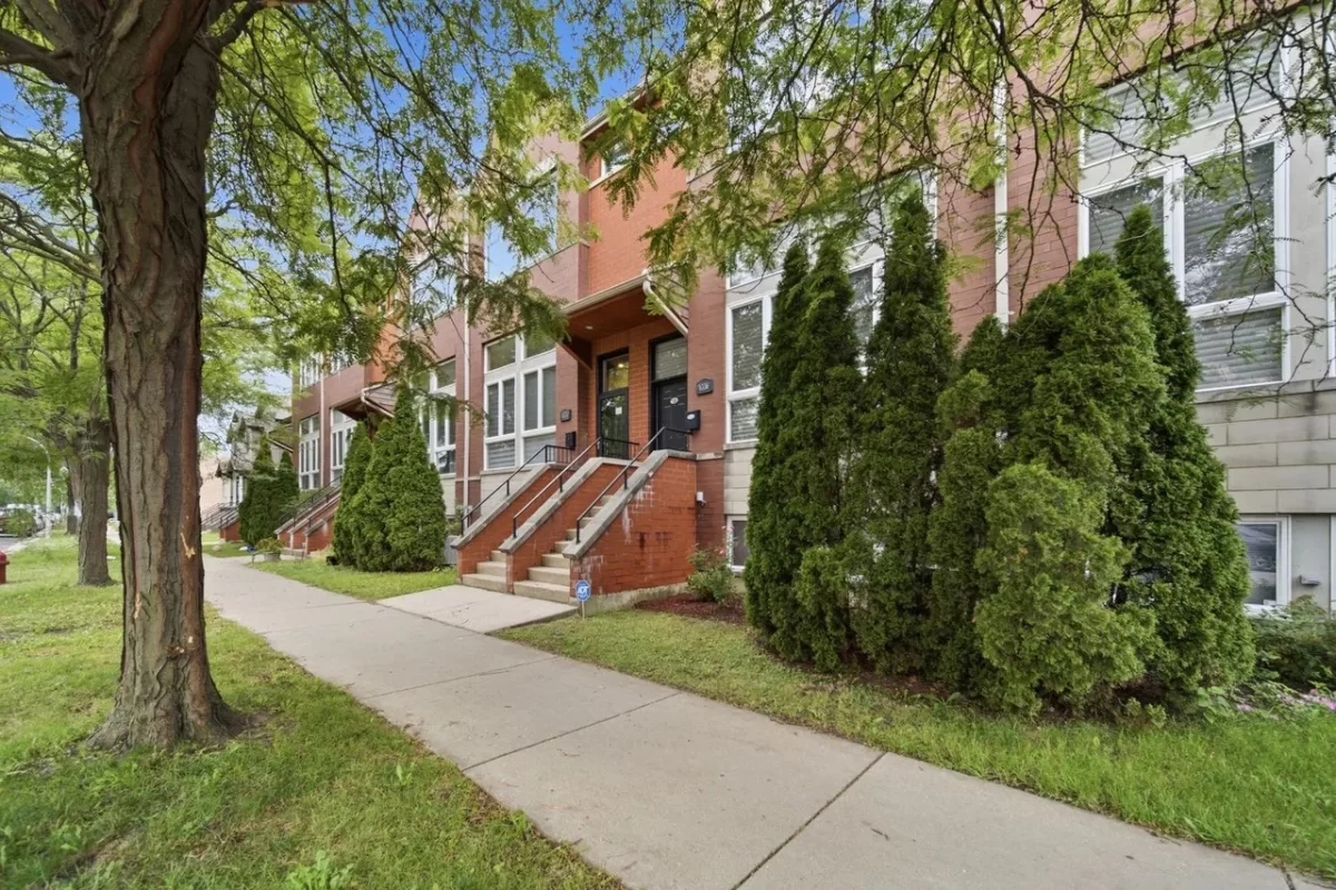 3BR House for Sale in Chicago, IL